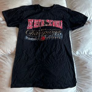 Raps x OVO best in the world t-shirt